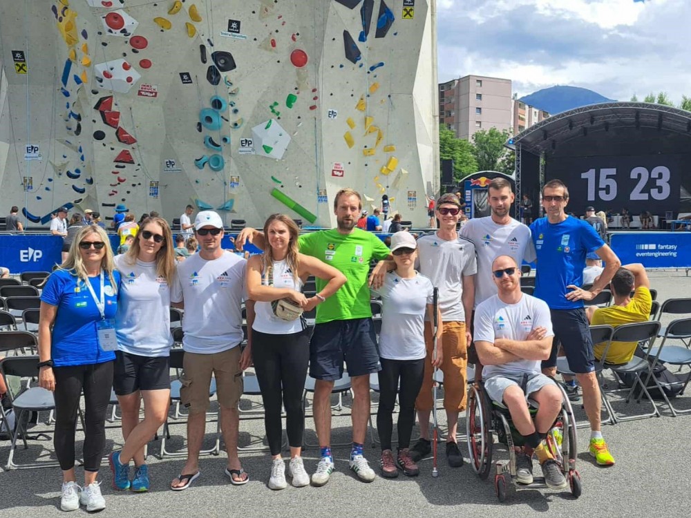 Slovenski uspehi na paraplezalni tekmi v Innsbrucku: borba in navijanje do vrha!